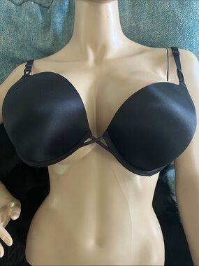 Like new, this is in a solid black Victoria Secret Bombshell Plunge bra S 36C